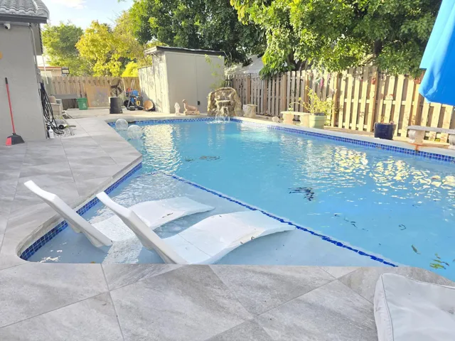 pool7