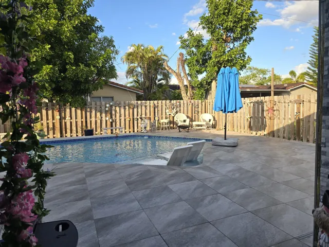 pool8