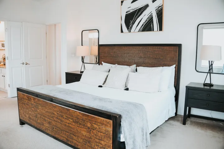 Master bed 1 sec floor