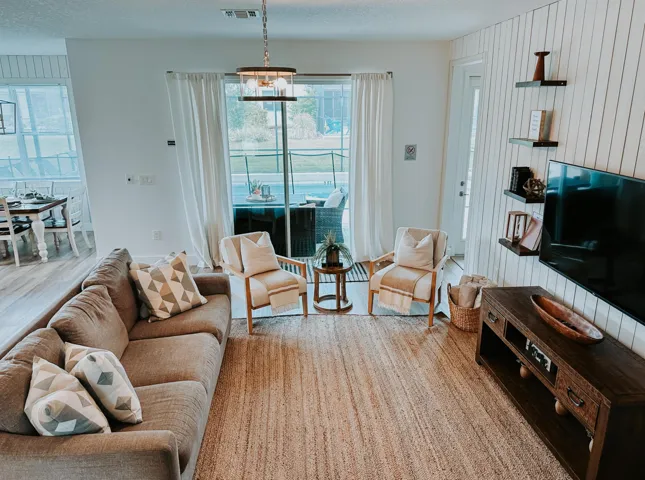 Tv room