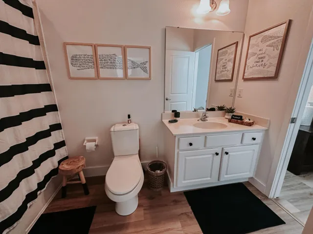 bath 1 1st floor