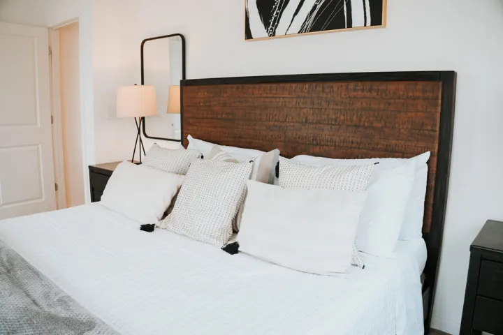 Master bed 1 sec floor