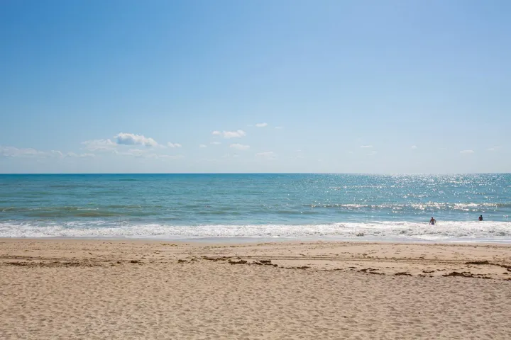 Penthouse Unit - Vero Beach Hotel and Re