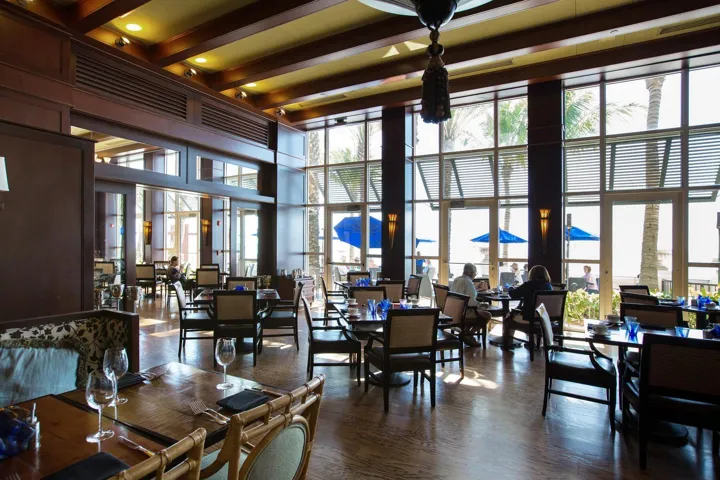 Penthouse Unit - Vero Beach Hotel and Re