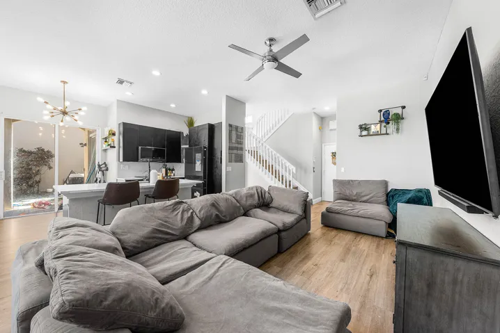 013-5041MassyDrive-LakeWorth-FL-33463-FU