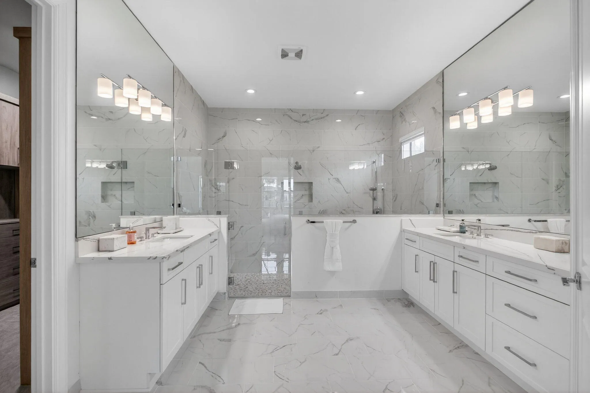 41-web-or-mls-320A4429