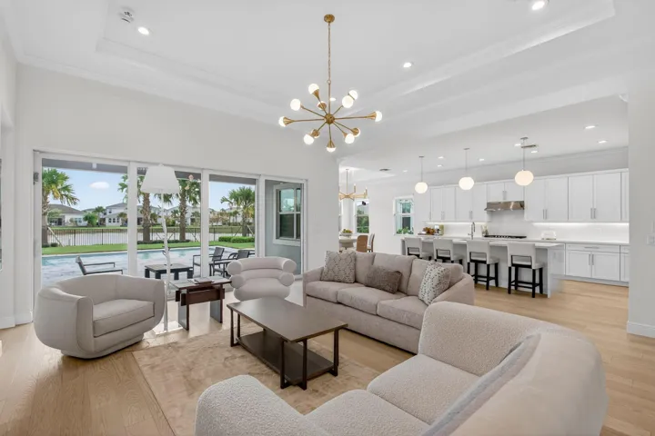 18-web-or-mls-320A4294