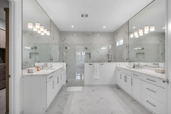 41-web-or-mls-320A4429