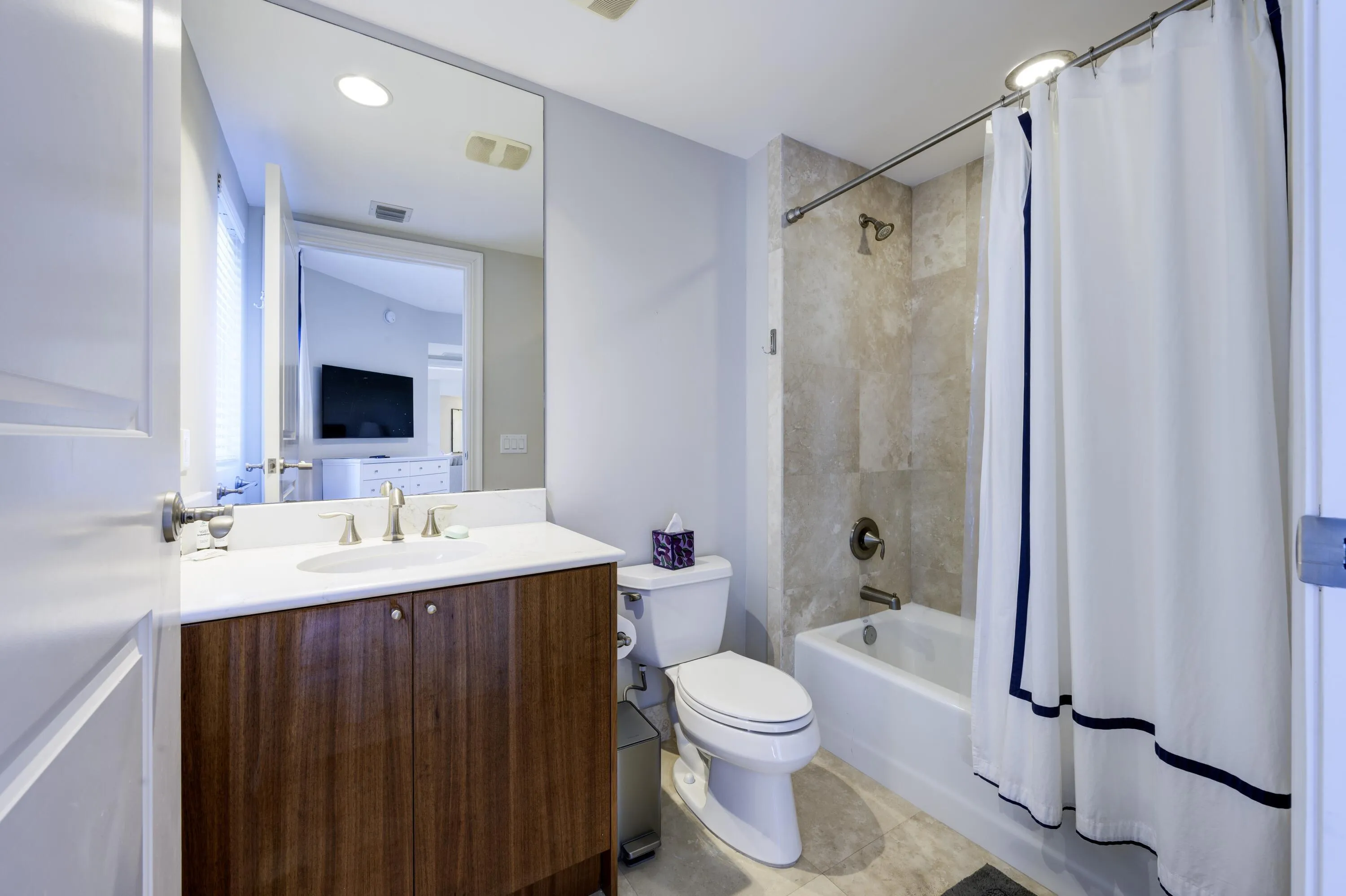 2700 N Ocean Drive Apt 306b-print-010-02