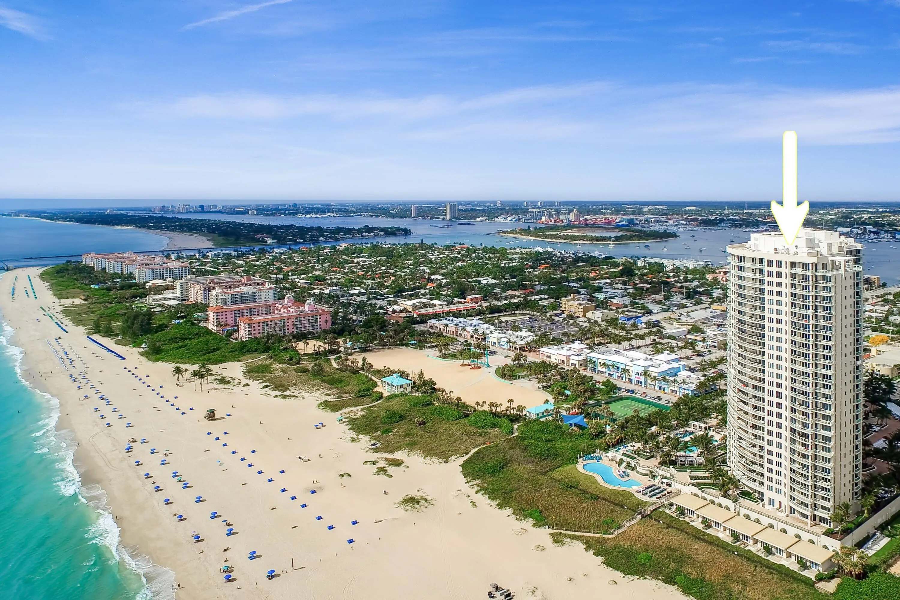 2700 N Ocean Drive Apt 306b-print-035-00