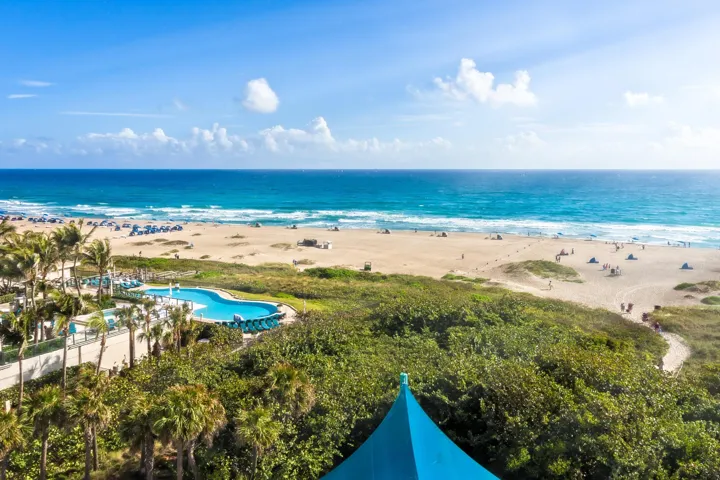 2700 N Ocean Drive Apt 306b-print-038-00