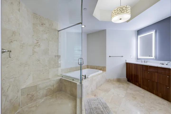 2700 N Ocean Drive Apt 306b-print-021-03