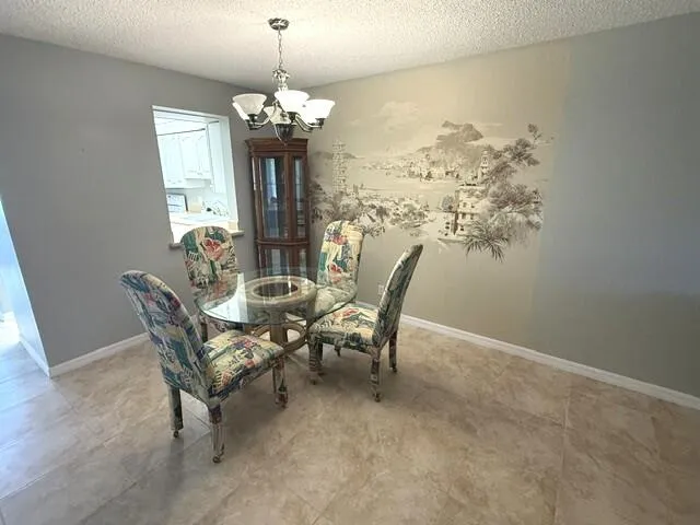 10040 Meridian Way #102 (Dining Rm)