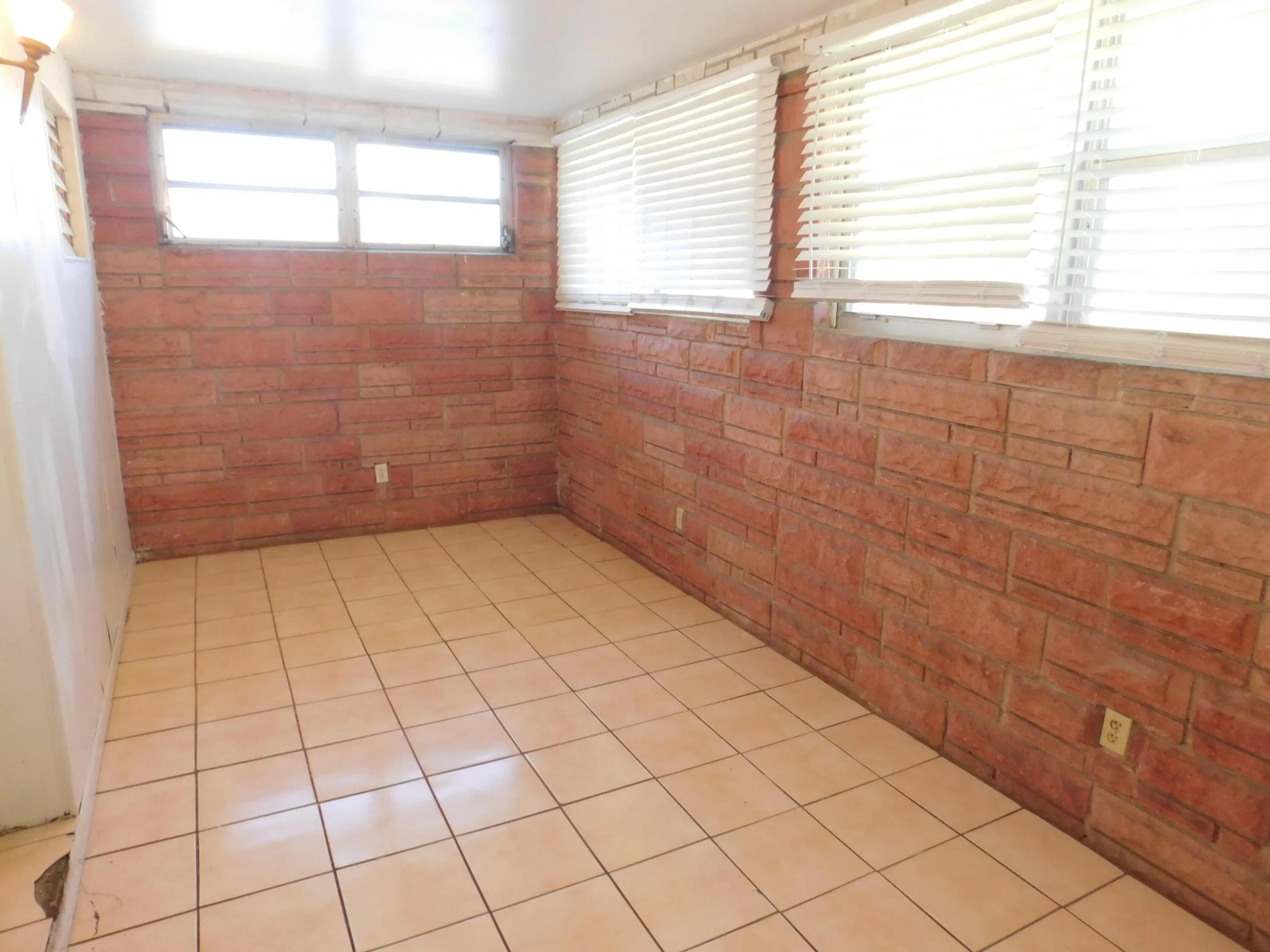 435 NW 40th AVE FORT LAUD. - FLORIDA1