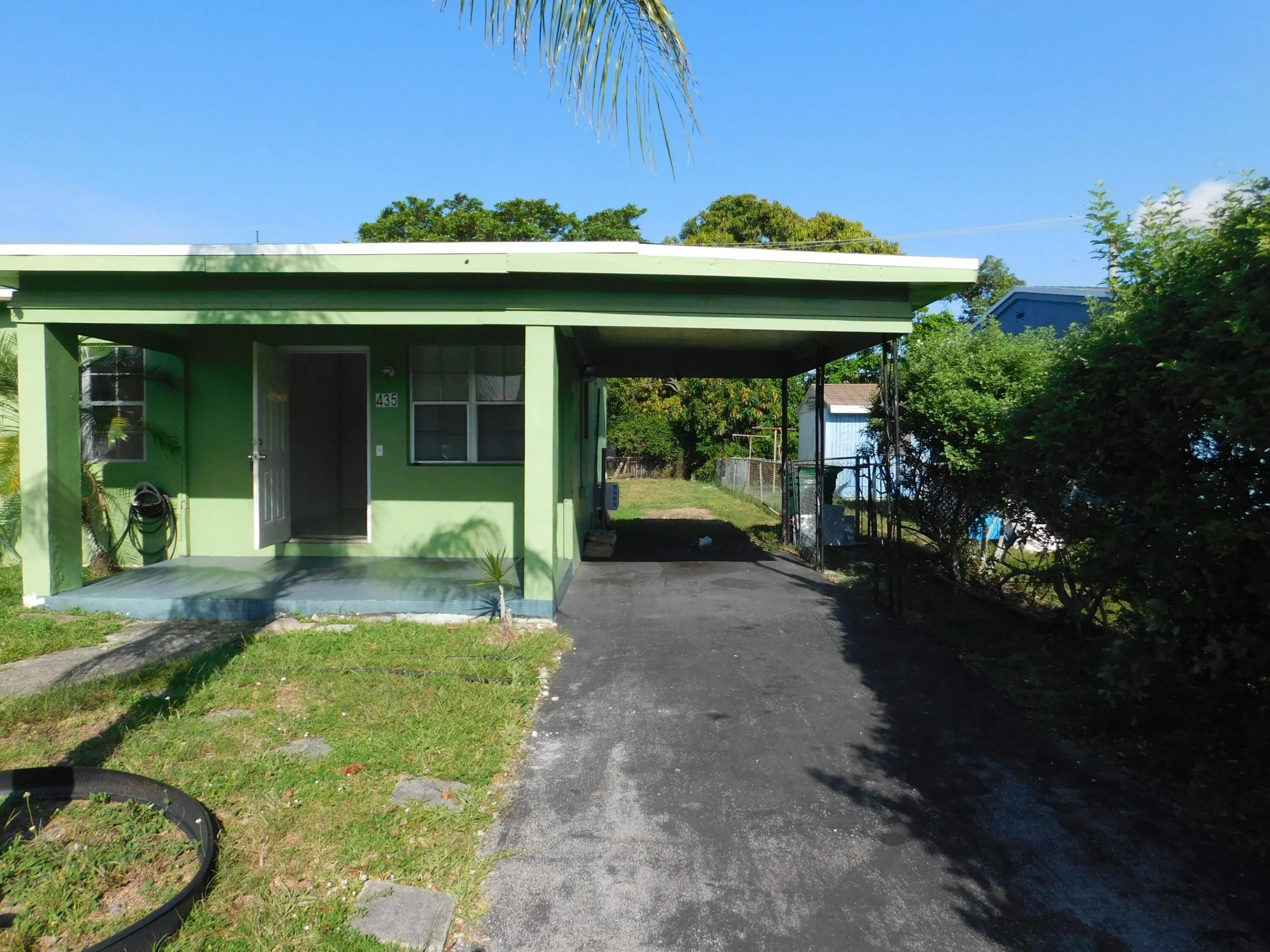 435 NW 40th AVE FORT LAUD. - FRONT3