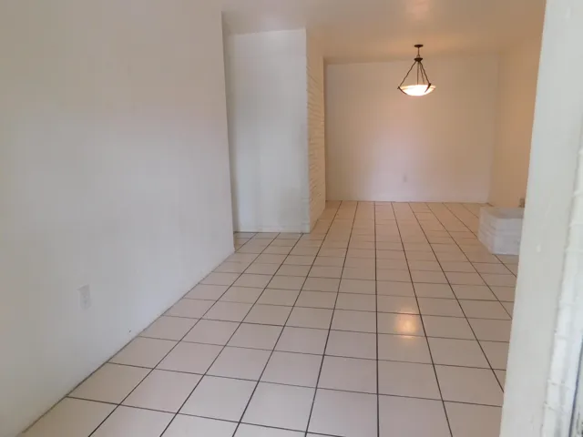 435 NW 40th AVE FORT LAUD. - LIVING,DINI