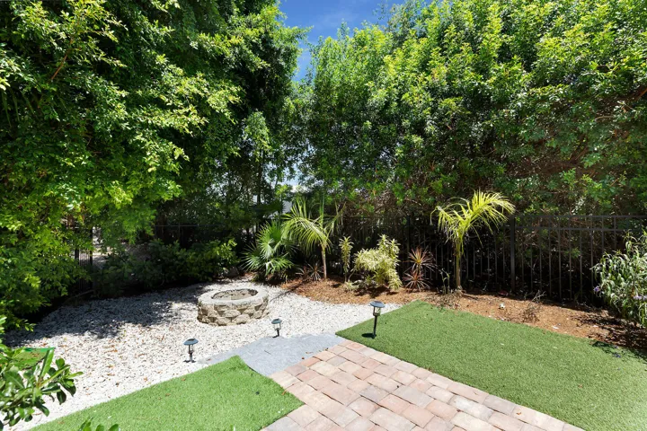 FIRE PIT BRICK PAVER WALKWAYS ARTIFICI