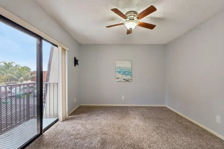 25-web-or-mls-SW 118th Ter-S0107-025