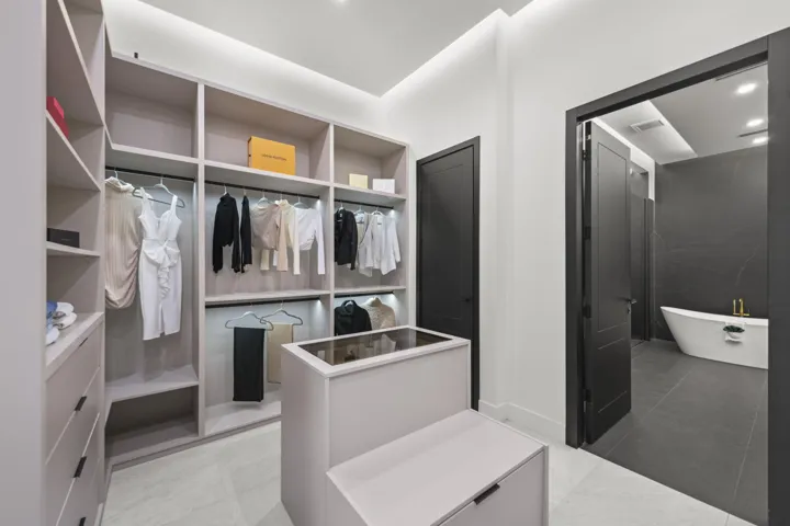 6676 Northwest 66th Way - 63.jpg-FULL