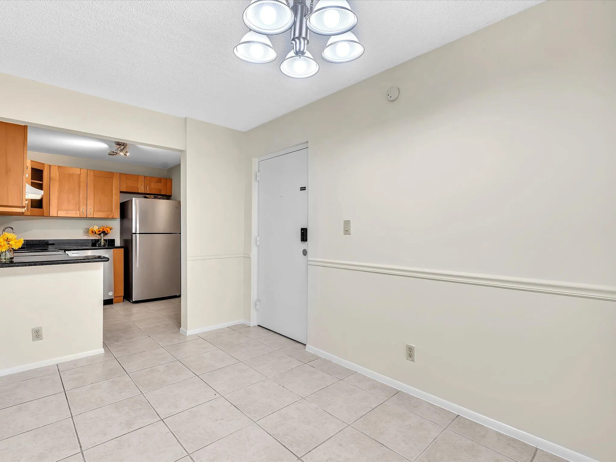 Enter to Dining and Kitchen