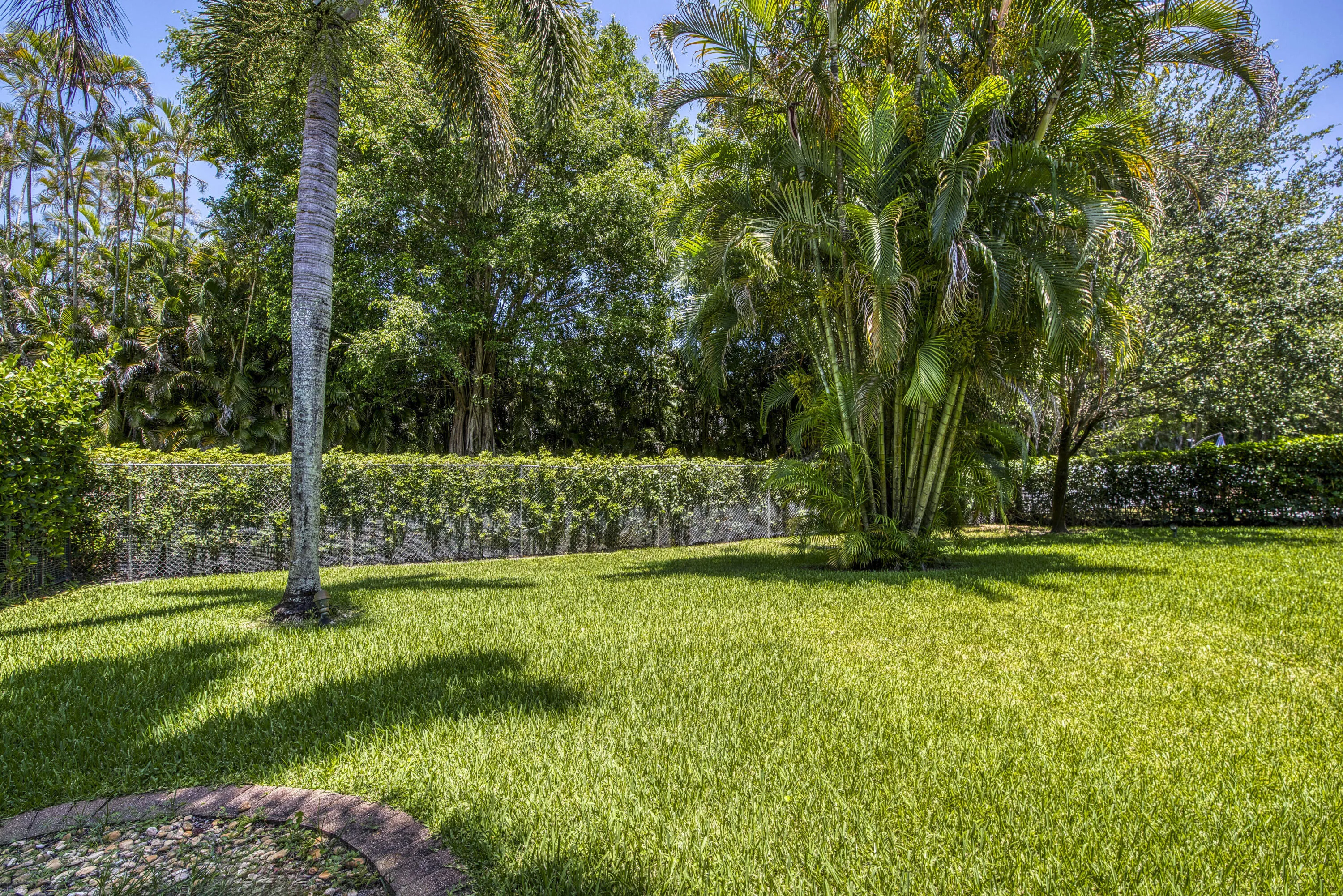 Property photo 36