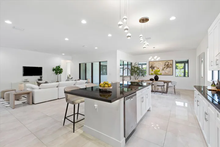 Kitchen 3