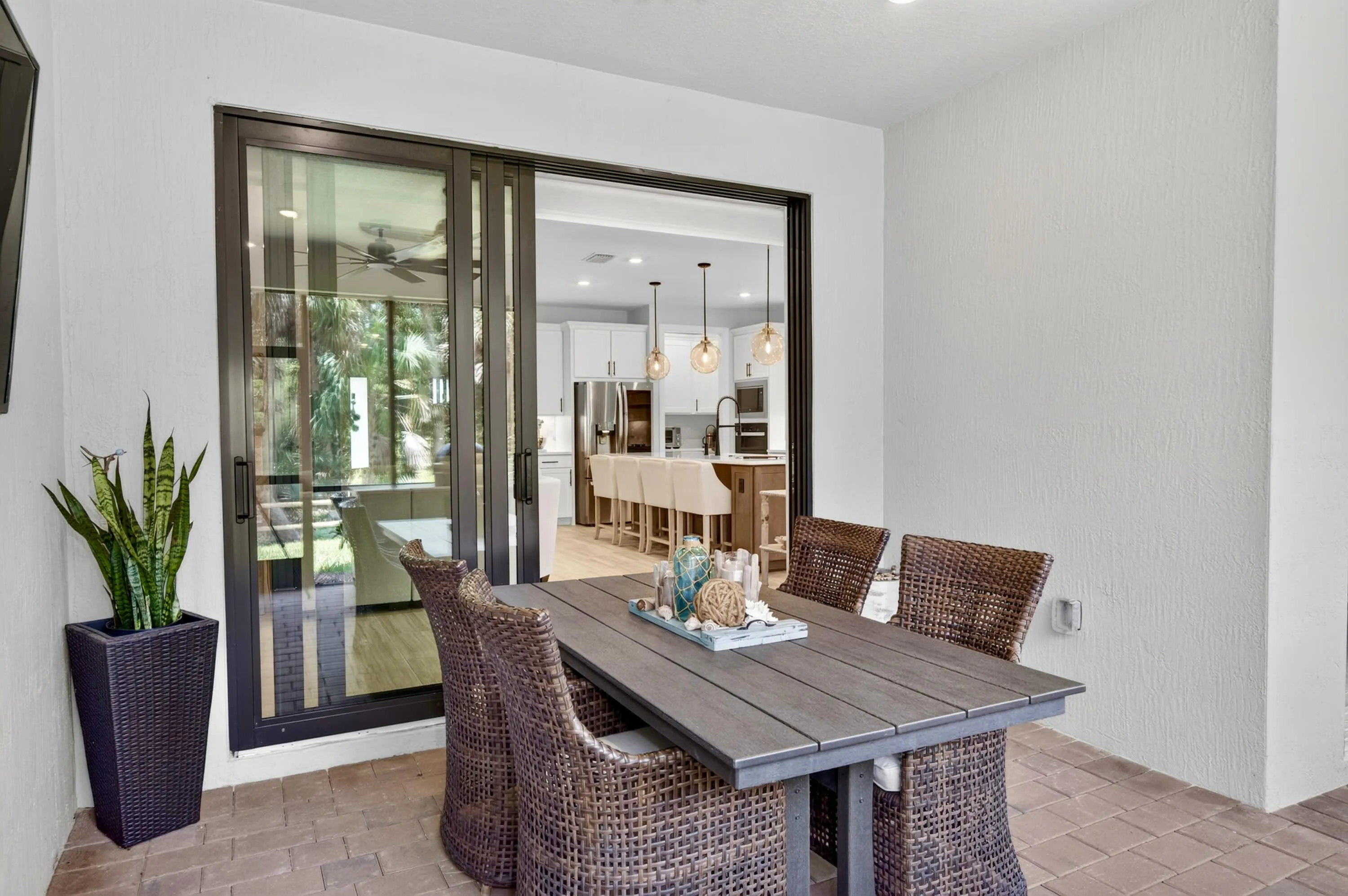 Property photo 93