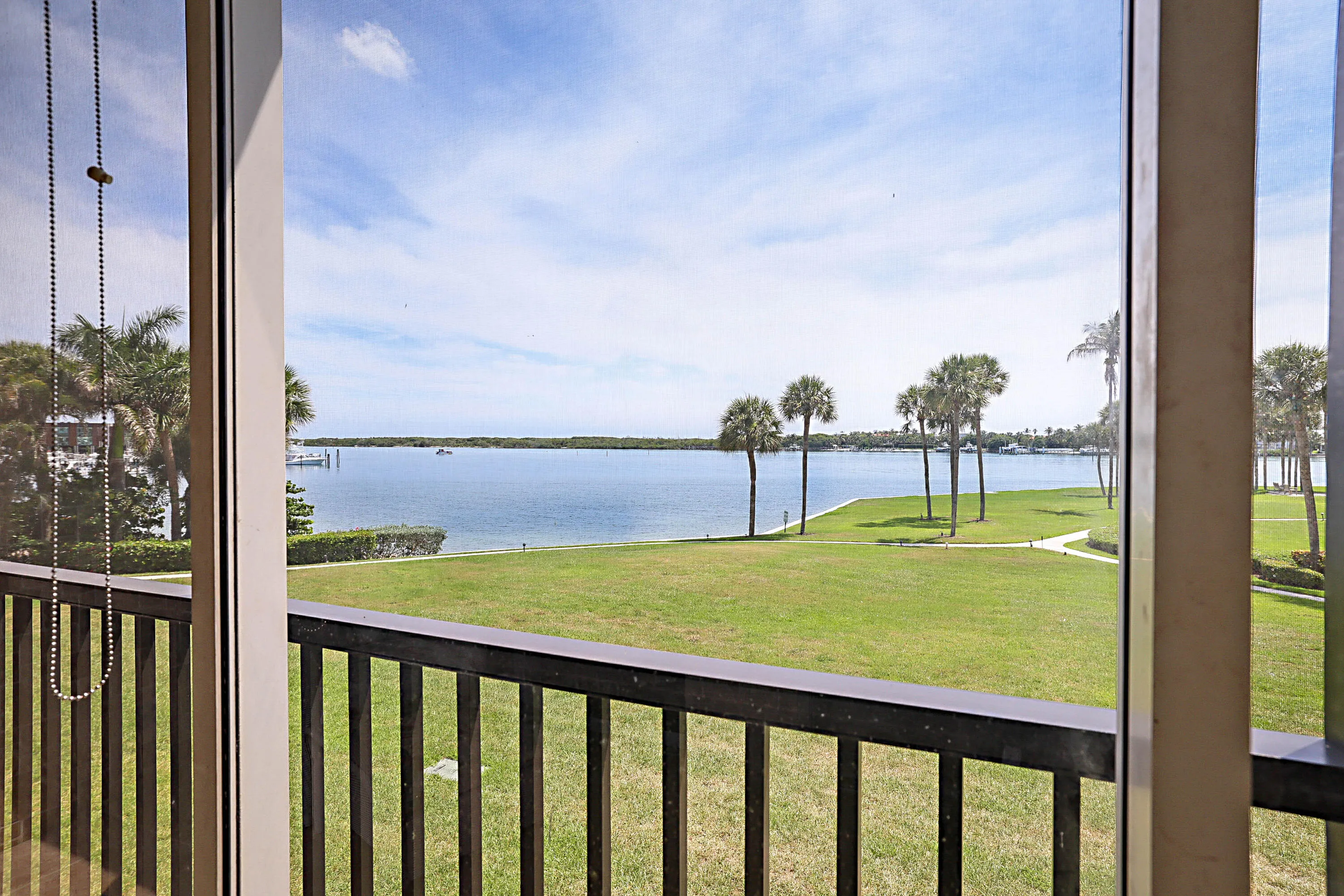 300 Intracoastal Place Apt 204-31
