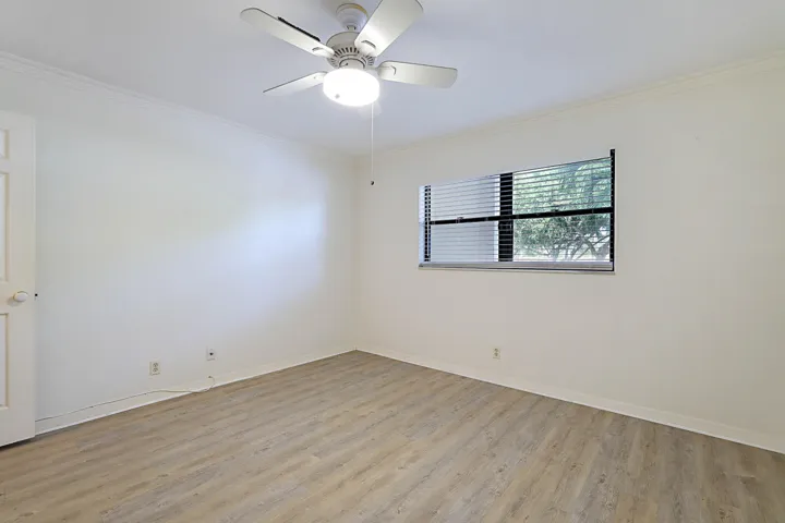 300 Intracoastal Place Apt 204-24