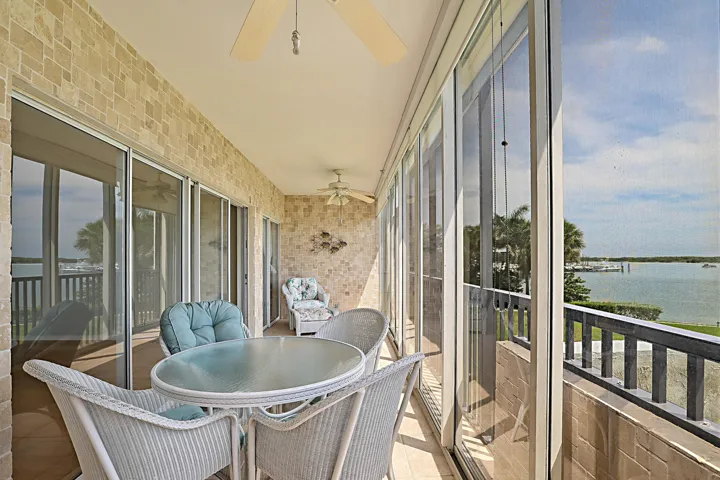 300 Intracoastal Place Apt 204-29