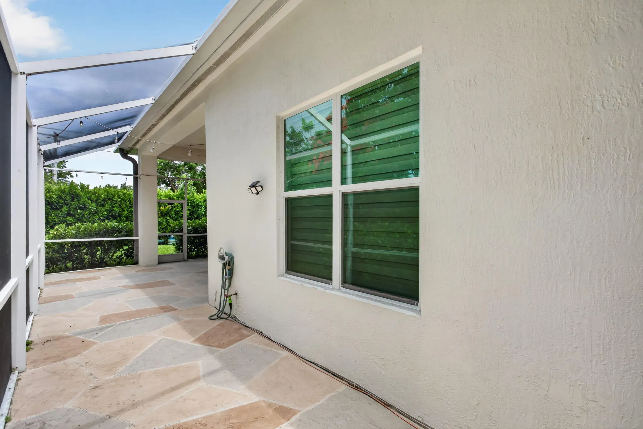 9-web-or-mls-7087-4416