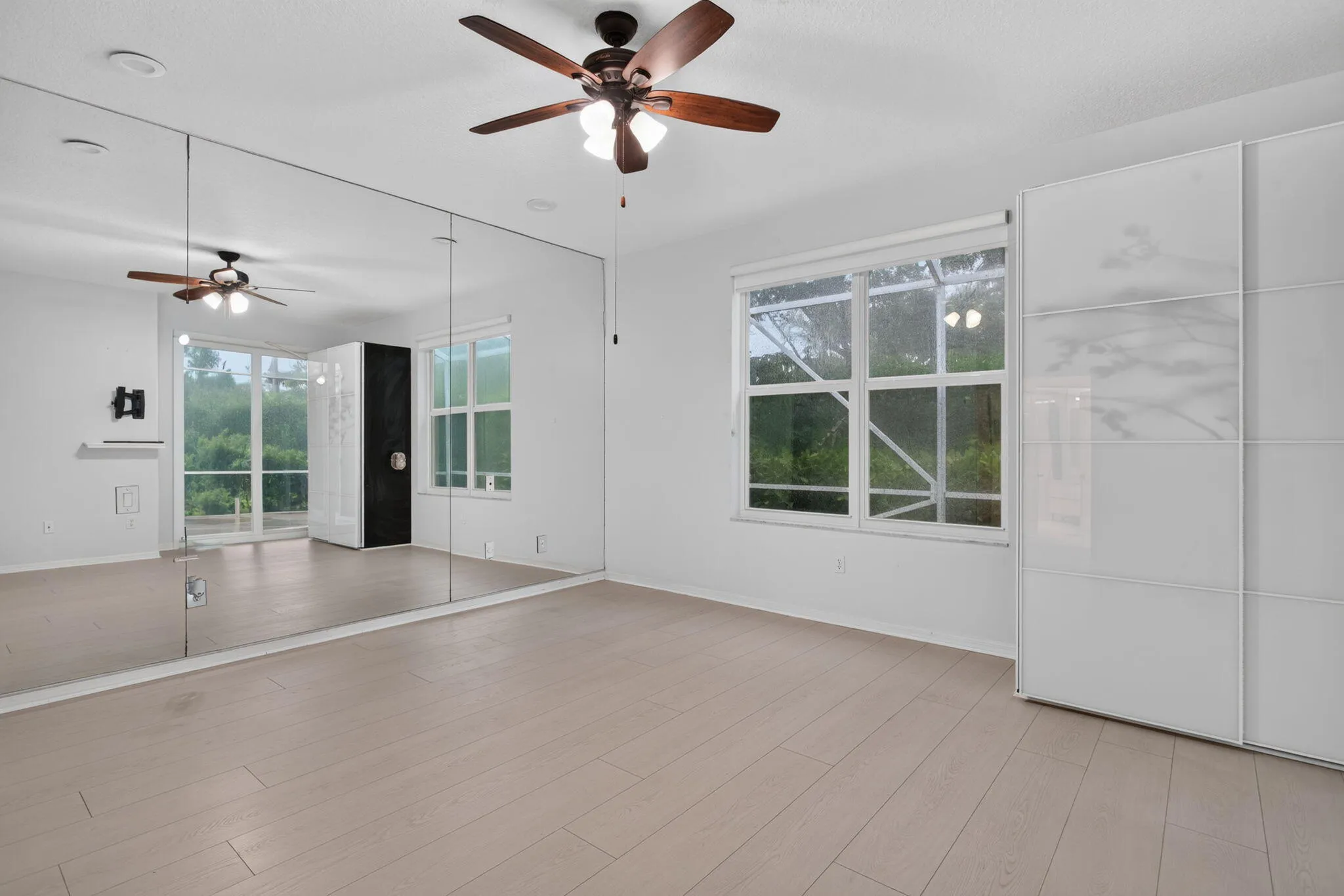 32-web-or-mls-7087-4536