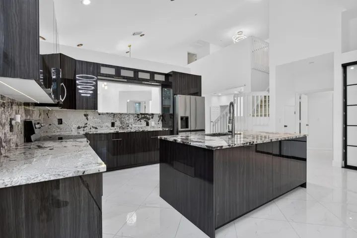 25-web-or-mls-7087-4501