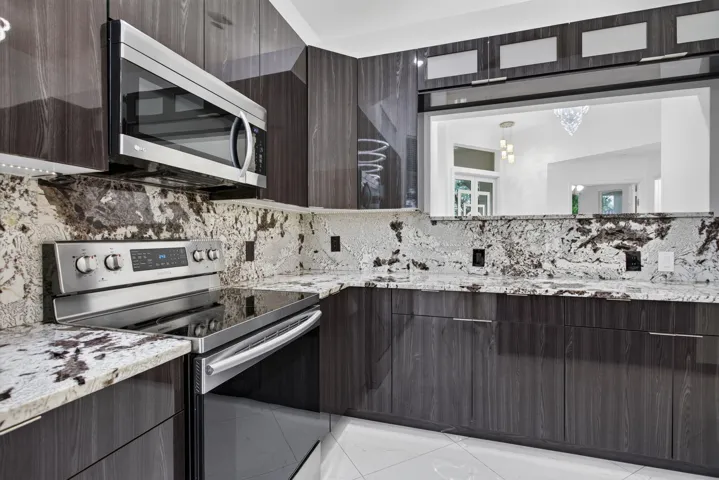 26-web-or-mls-7087-4506
