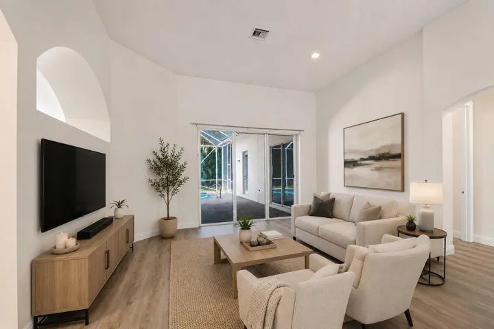 77-web-or-mls-familyroom