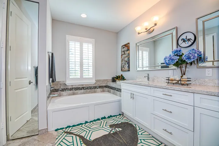 31-Master Bathroom
