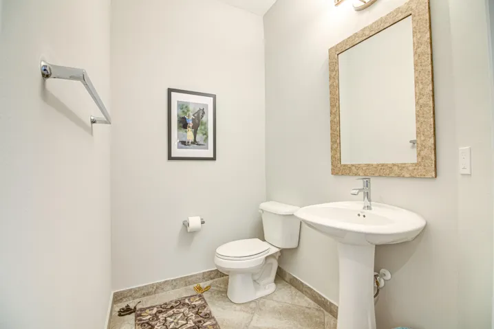 19-Powder Room