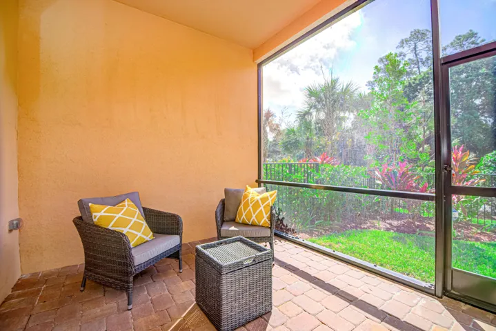 46-Screened in Patio