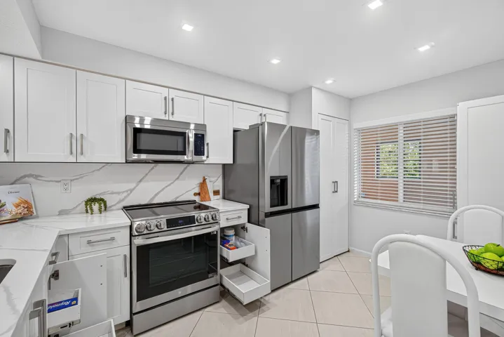 006-12540MajestyCircle-303-BoyntonBeach-