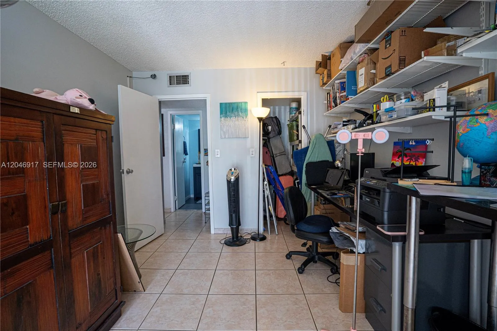 Photo 19