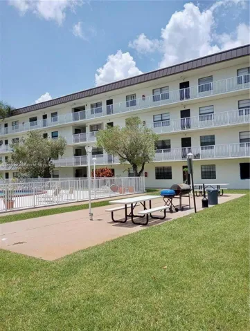BAR-B-QUE PICNIC AREA