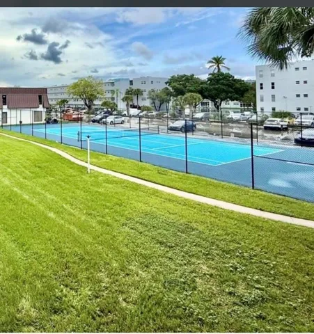 NEW BASKETBALL COURT