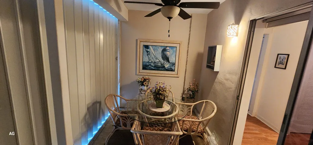 Screened porch patio