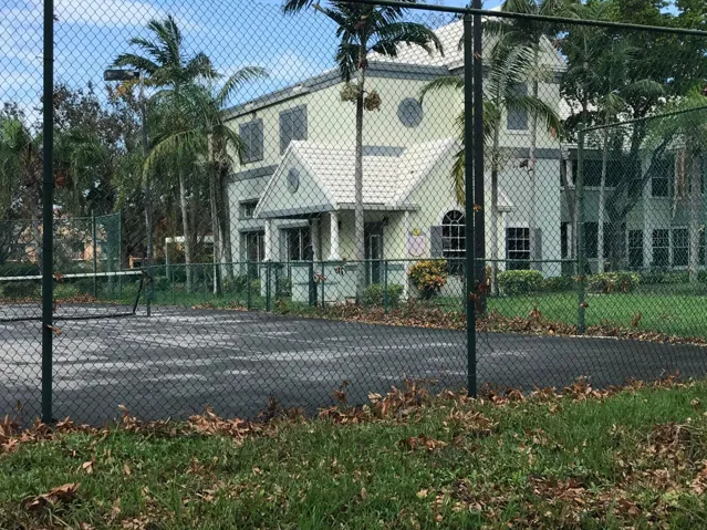Community Tennis