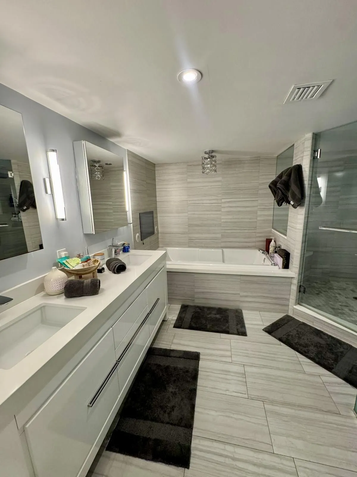 bathtub