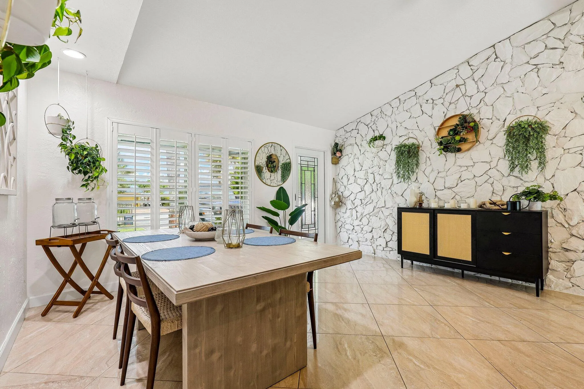 18-web-or-mls-SW 35th Ave-S3006-018