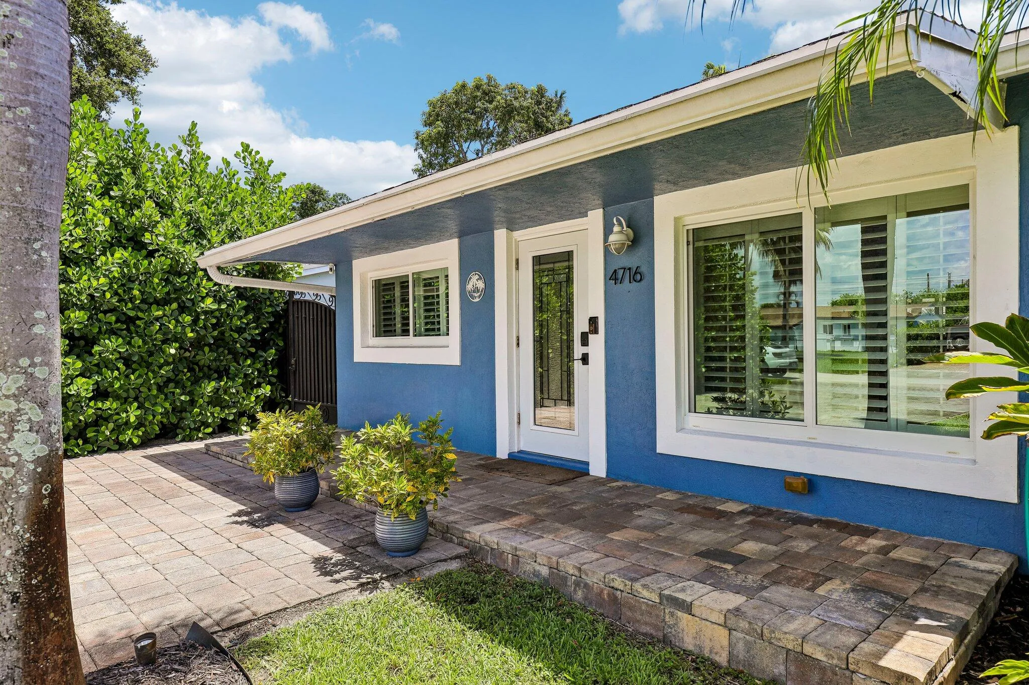 9-web-or-mls-SW 35th Ave-S3006-009
