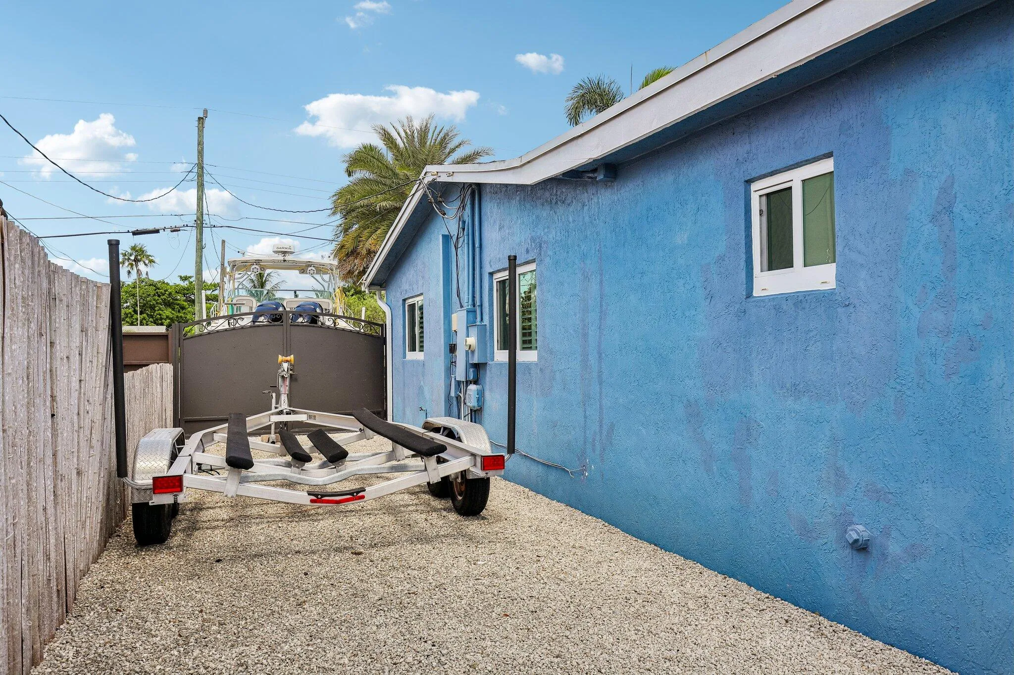 44-web-or-mls-SW 35th Ave-S3006-044