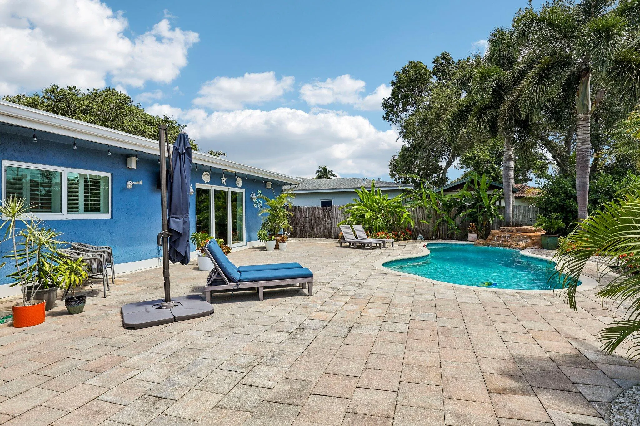 46-web-or-mls-SW 35th Ave-S3006-046