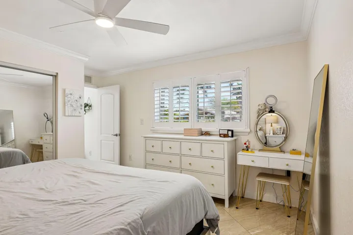 35-web-or-mls-SW 35th Ave-S3006-035
